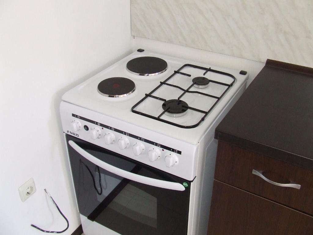 Asparuhov Guest Rooms And Apartments Varna Rum bild